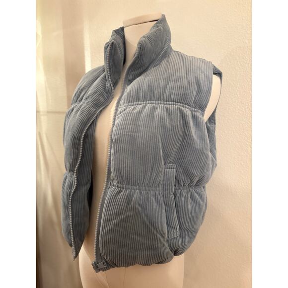 LOVE TREE Corduroy Cropped Puffer Vest | Soft Blue Ice | MEDIUM - Picture 3 of 6